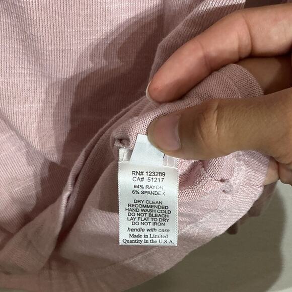 Lauren Moshi Pink V-Neck Top Sz M NWOT - Picture 6 of 11